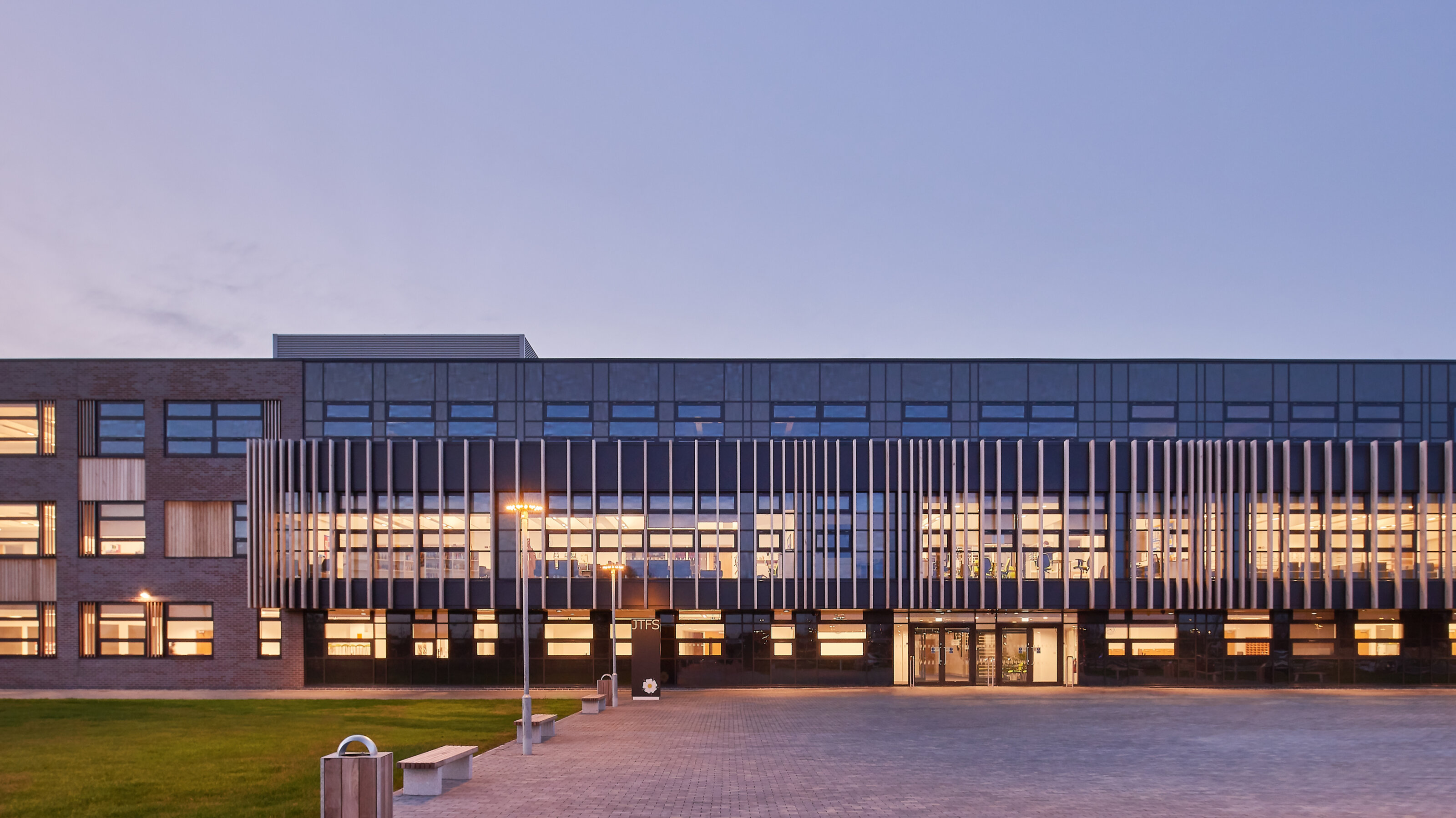 John Taylor High School, Burton-upon-Trent - Glancy Nicholls Architects